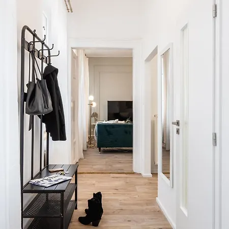 Διαμέρισμα Days - Two Bedroom With Parking And Netflix In Karlin Πράγα