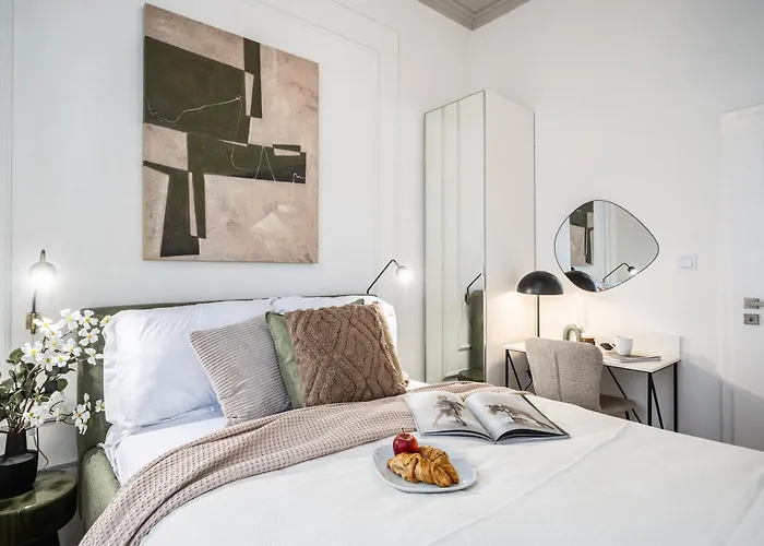 Days - Two Bedroom With Parking And Netflix In Karlin * プラハ