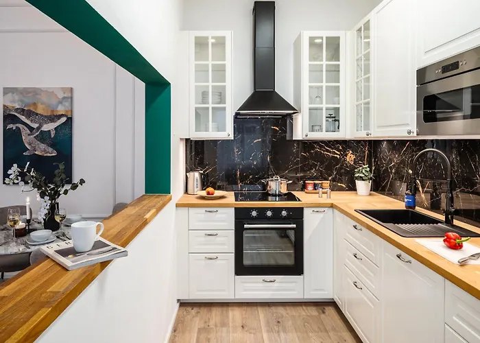 Days - Two Bedroom With Parking And Netflix In Karlin Apartmán Praha
