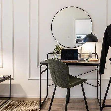 Apartamento Days - Two Bedroom With Parking&netflix In Karlín *